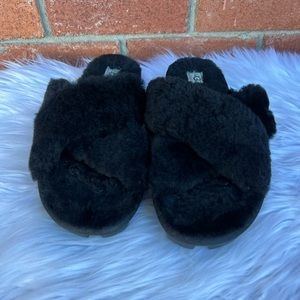 UGG Fuzzette Slipper Woman’s Size 7 Black